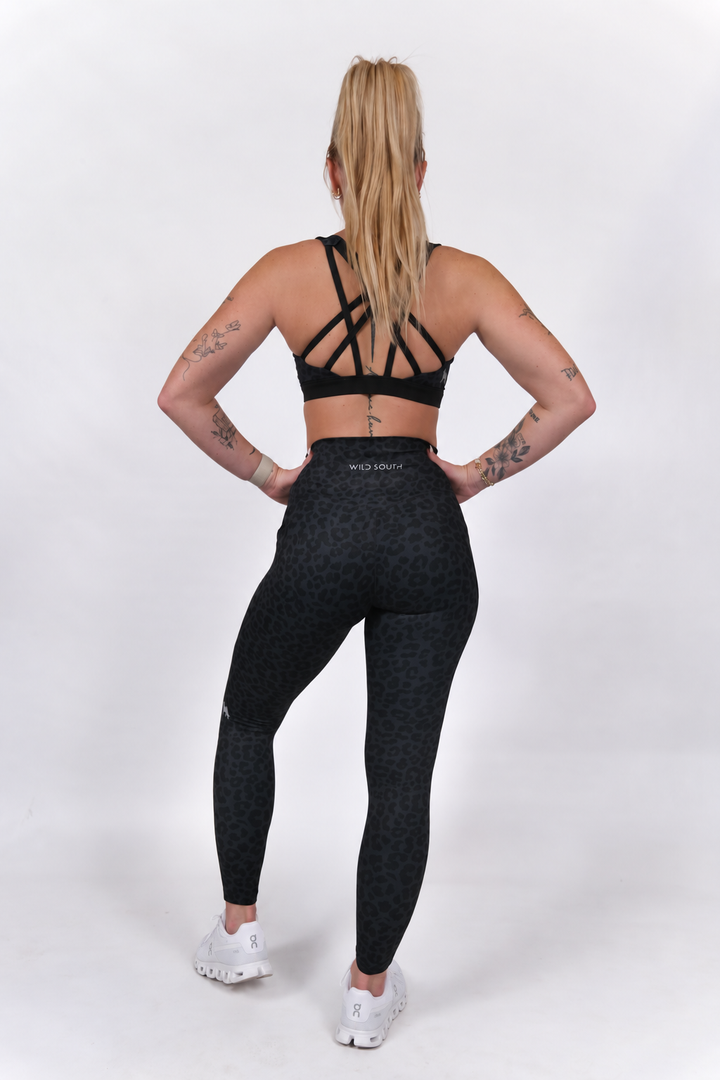 #color_midnight-cheetah