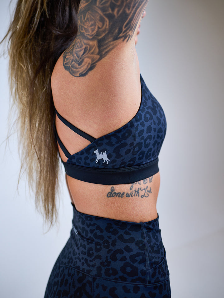 #color_midnight-cheetah