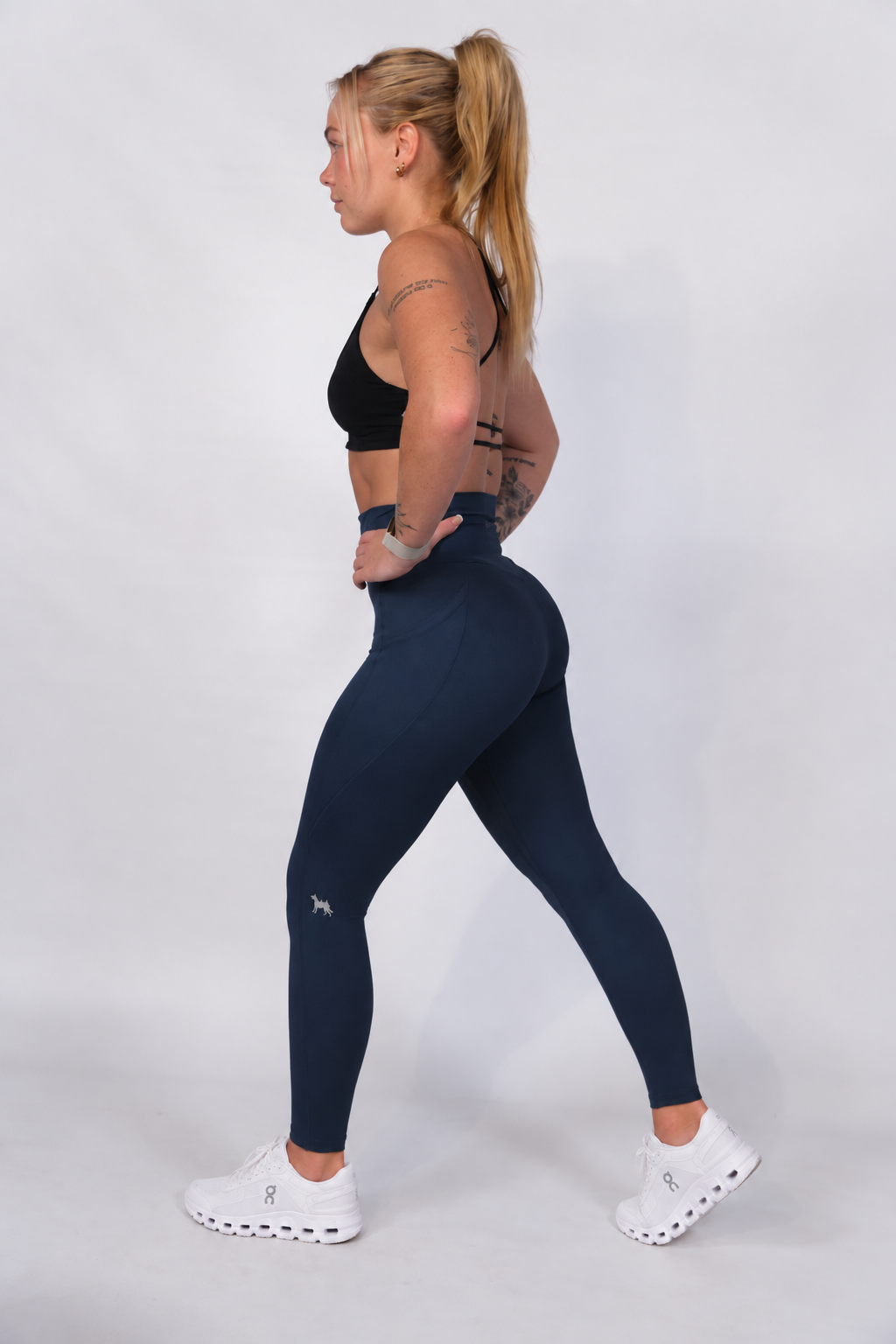 #color_navy