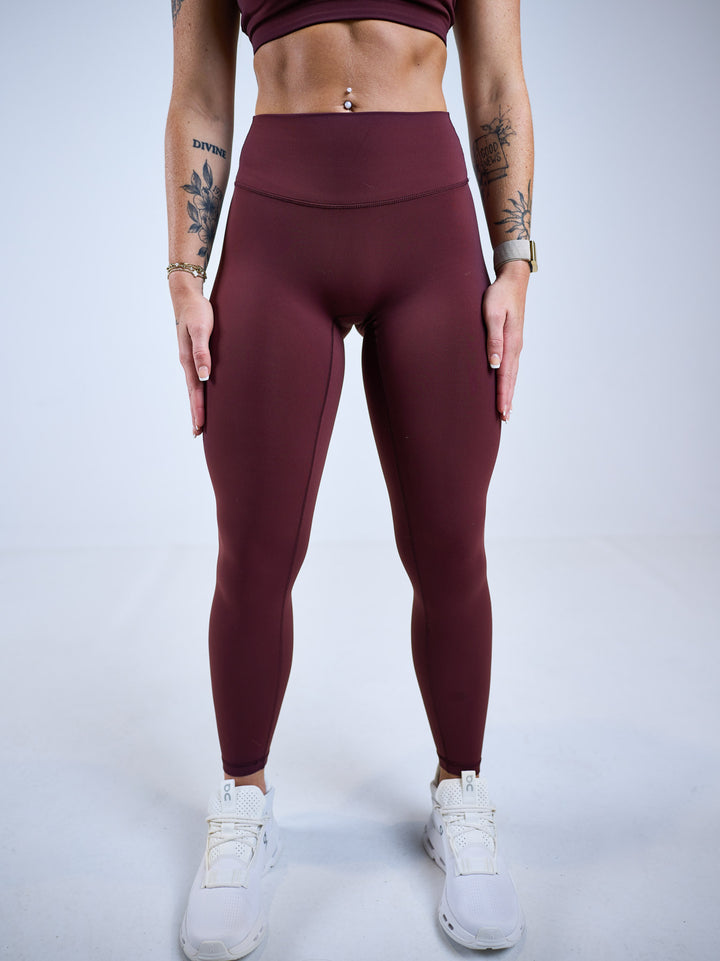 Wild South Apparel Infinity Legging in Spiced Merlot – squat-proof, pet hair resistant 7/8 leggings – 