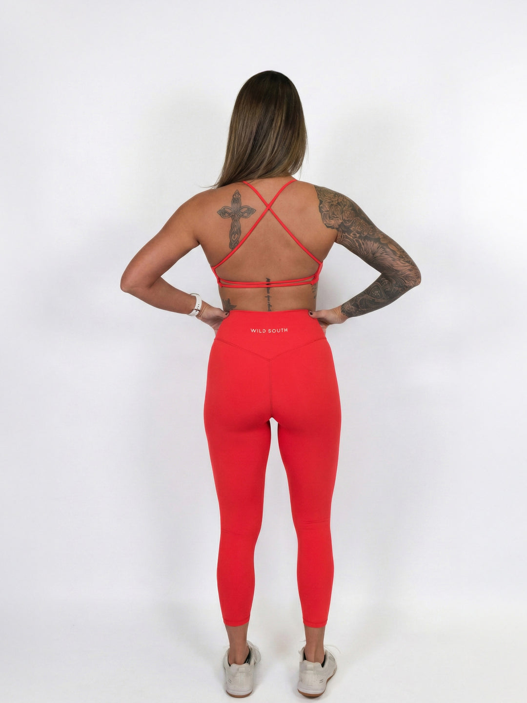 #color_electric-poppy